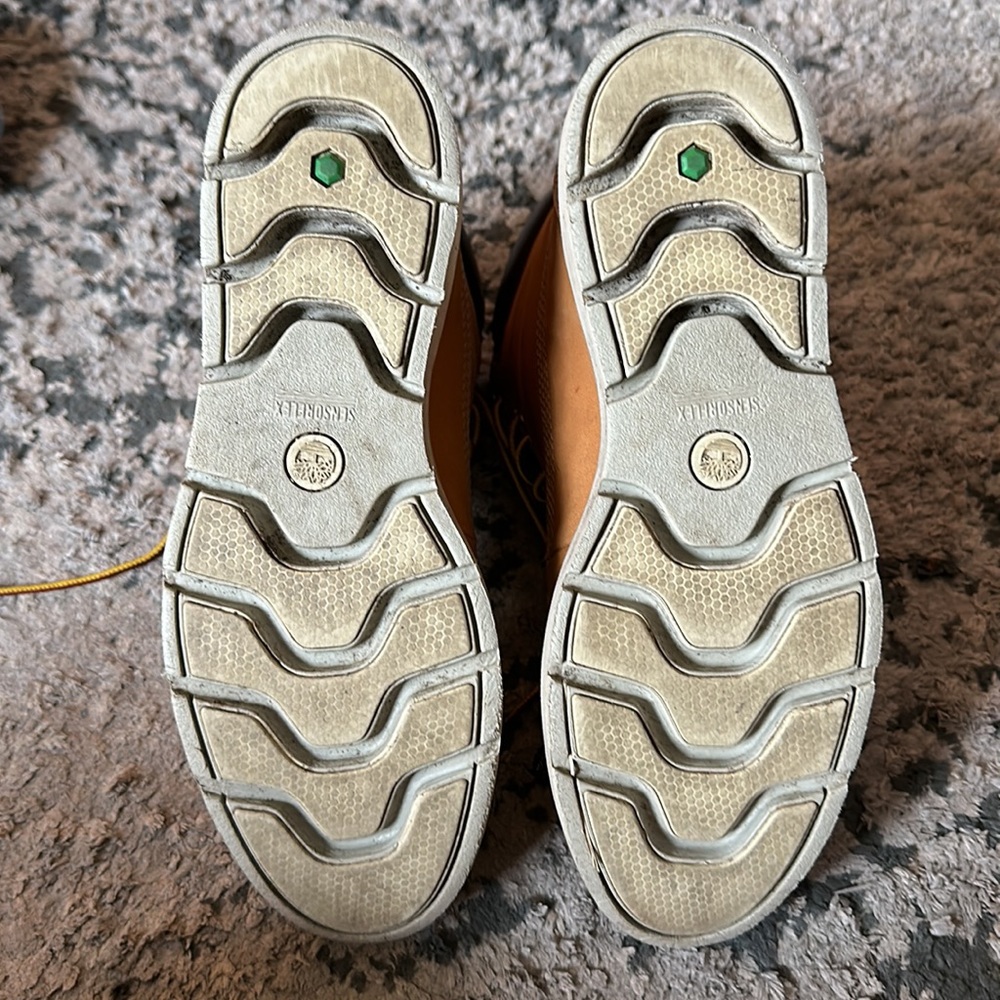 Timberland Boots - Picture 4 of 4